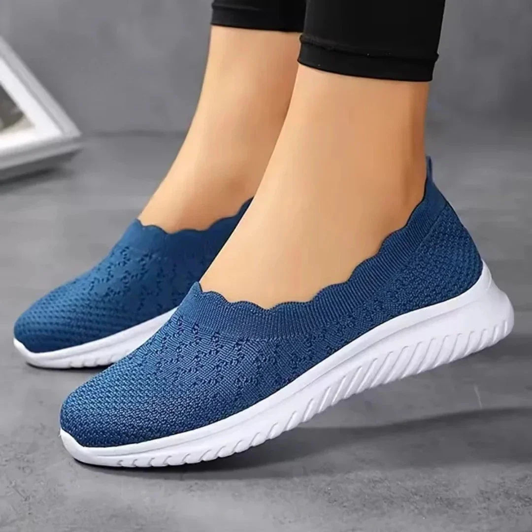 Nelya - Lightweight Orthopedic Sneakers