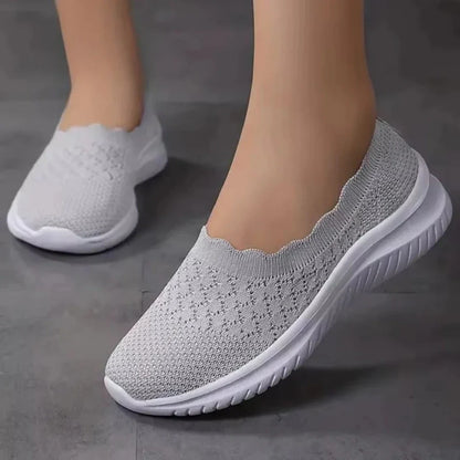 Nelya - Lightweight Orthopedic Sneakers